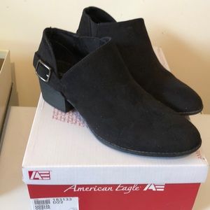 American Eagle shoes